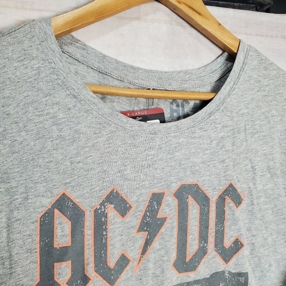 New ACDC Highway To Hell '79 Gray Graphic Band Short Sleeve T-shirt Size XL - Picture 4 of 9